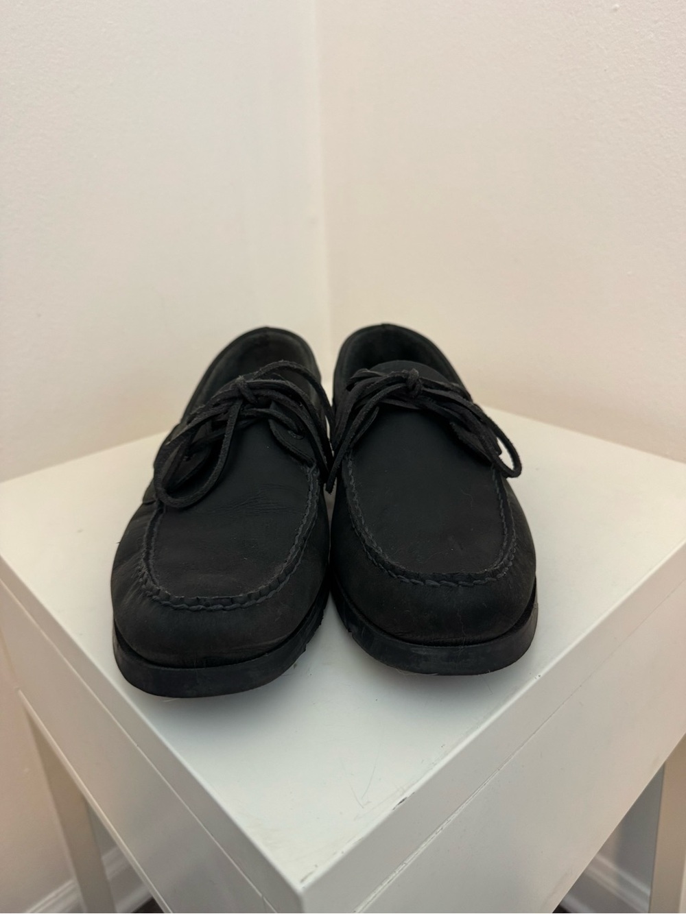 Men's Black Leather Sperry Topsider Boat Shoes - Picture 2 of 5